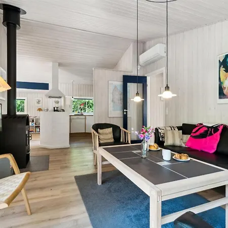 Freija - 800m From The Sea By Interhome Hébergement de vacances Vester Somarken