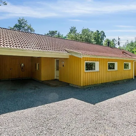 Casa de Férias Freija - 800m From The Sea By Interhome *